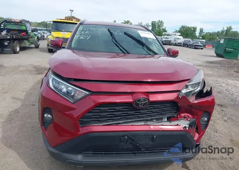 2019 Toyota Rav4 Xle from USA, damaged, VIN JTMP1RFV2KD021348